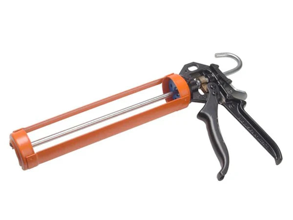 Outils essentiels pour l'installation de revêtements muraux hygiéniques en PVC