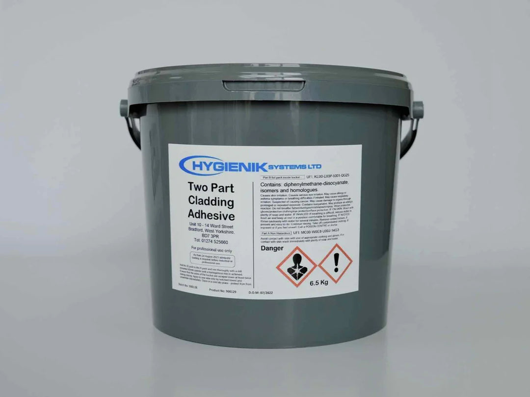 Colle bi-composant pour revêtement PVC, 6.5 kg, conçue pour une fixation forte et durable des matériaux PVC sur diverses surfaces.