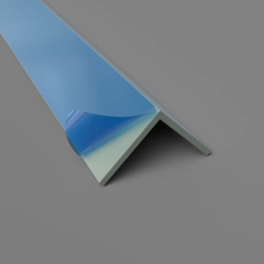 Profil d'angle en PVC Vert Avocat 25mm