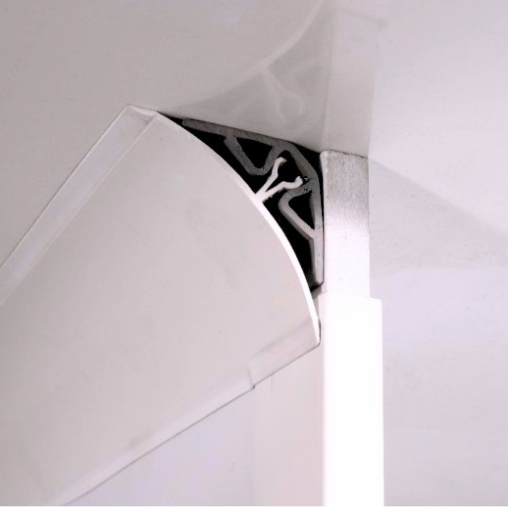 Congé d'angle mâle pvc blanc à lèvres souples