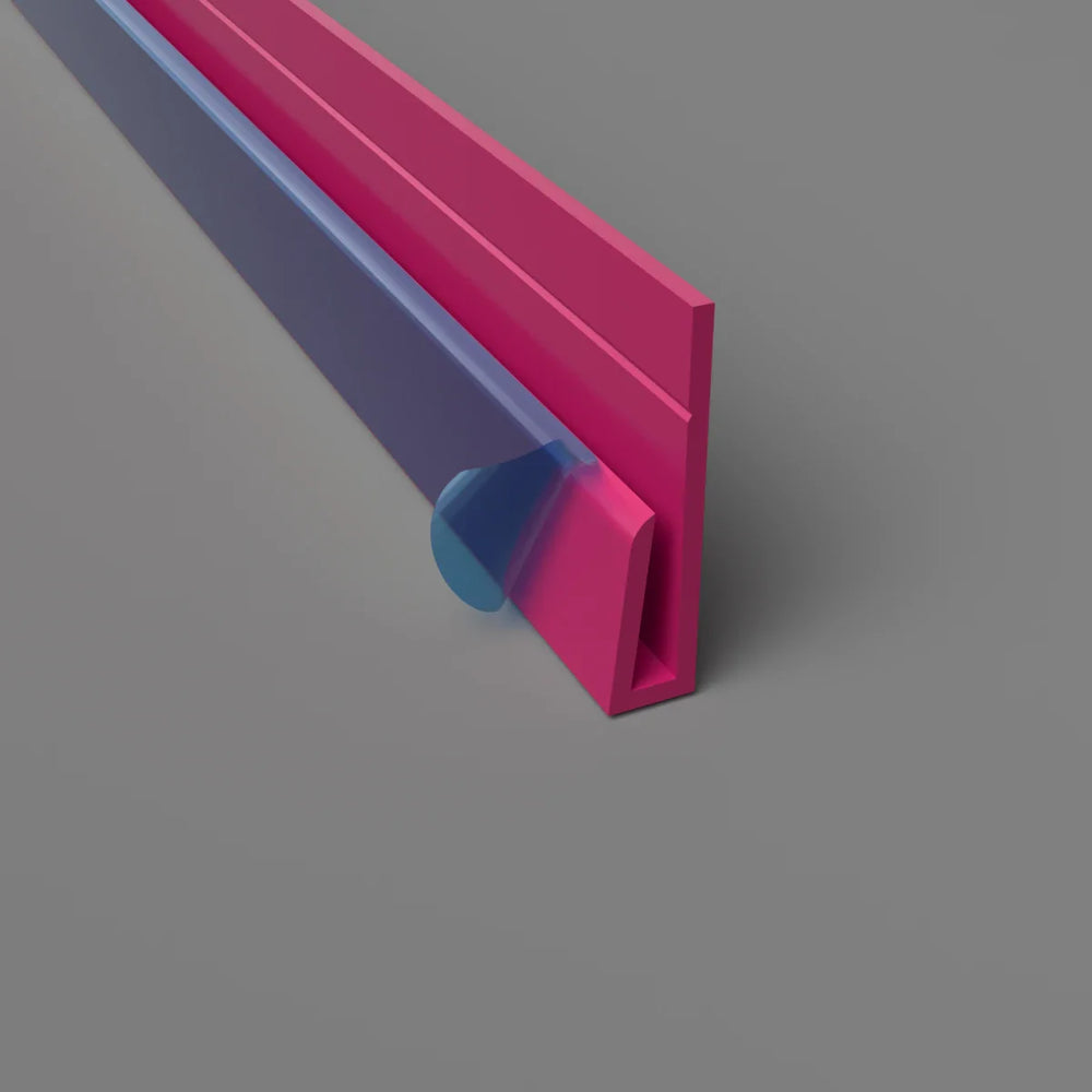 Profil de bord en PVC rose, idéal pour apporter une touche de couleur et de résistance aux bords de vos surfaces.