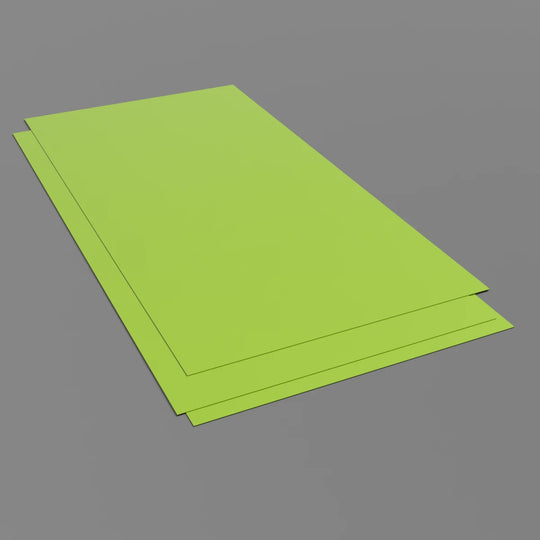 Détails des feuilles en PVC vert pomme – Panneaux de 2440 mm ou 3050 mm de long et 1220 mm de large, avec une épaisseur de 2,5 mm et une finition satinée pour un rendu élégant et facile à nettoyer.