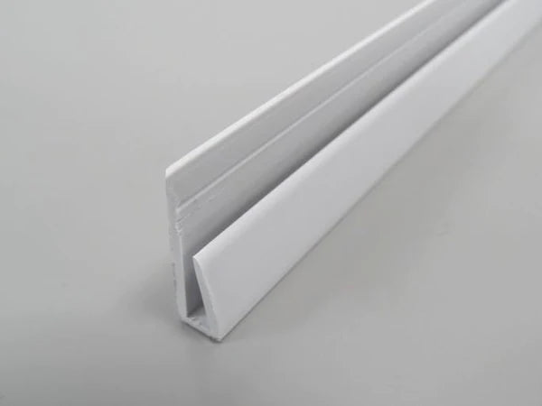 Profil de bord en PVC gris pastel - Finition soignée