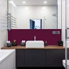 Revêtement mural en prune de 2,5 mm, conçu pour offrir une surface lisse et non poreuse, parfaite pour les environnements où l'hygiène est primordiale.
